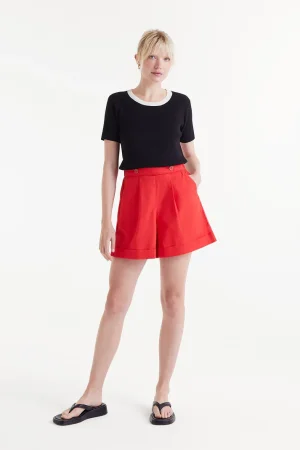 Short botones rojo