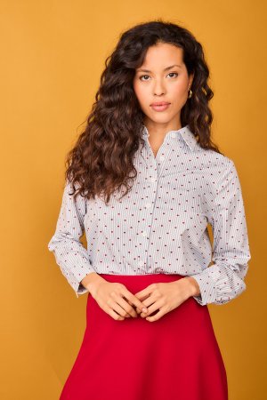 Camisa corazones pequeños