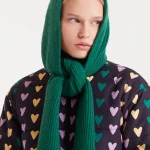 Gorro de punto fino verde