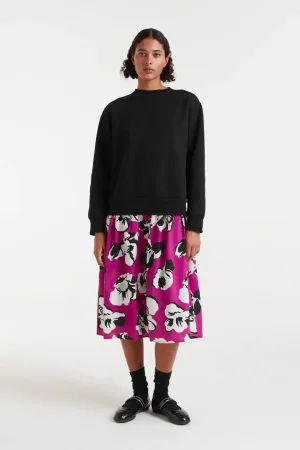 Vestido midi con sudadera Vestido midi con sudadera