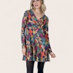 Vestido corto hojas
