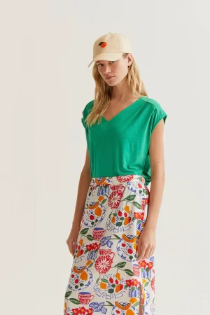 Camiseta verde cuello pico