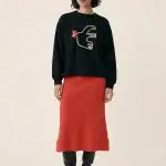 Sudadera negra paloma