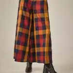 Pantalón cuadros mostaza