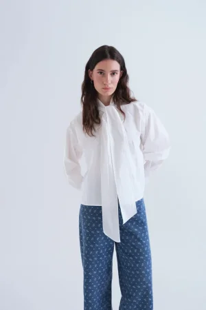 Camisa blanca lazada Camisa blanca lazada