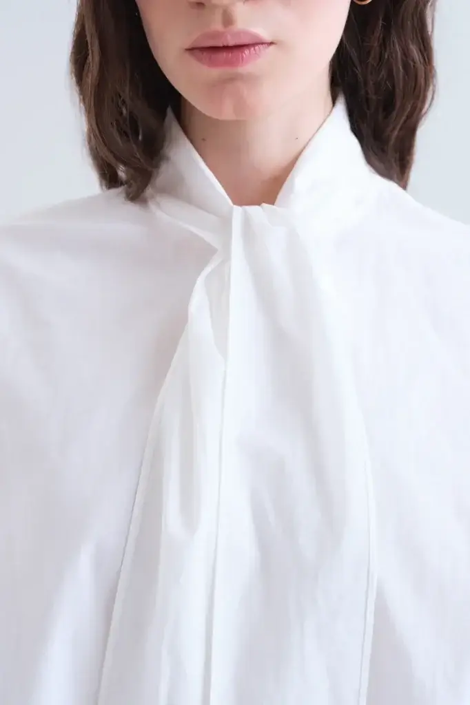 Camisa blanca lazada