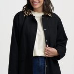 Chaqueta cuello leopardo